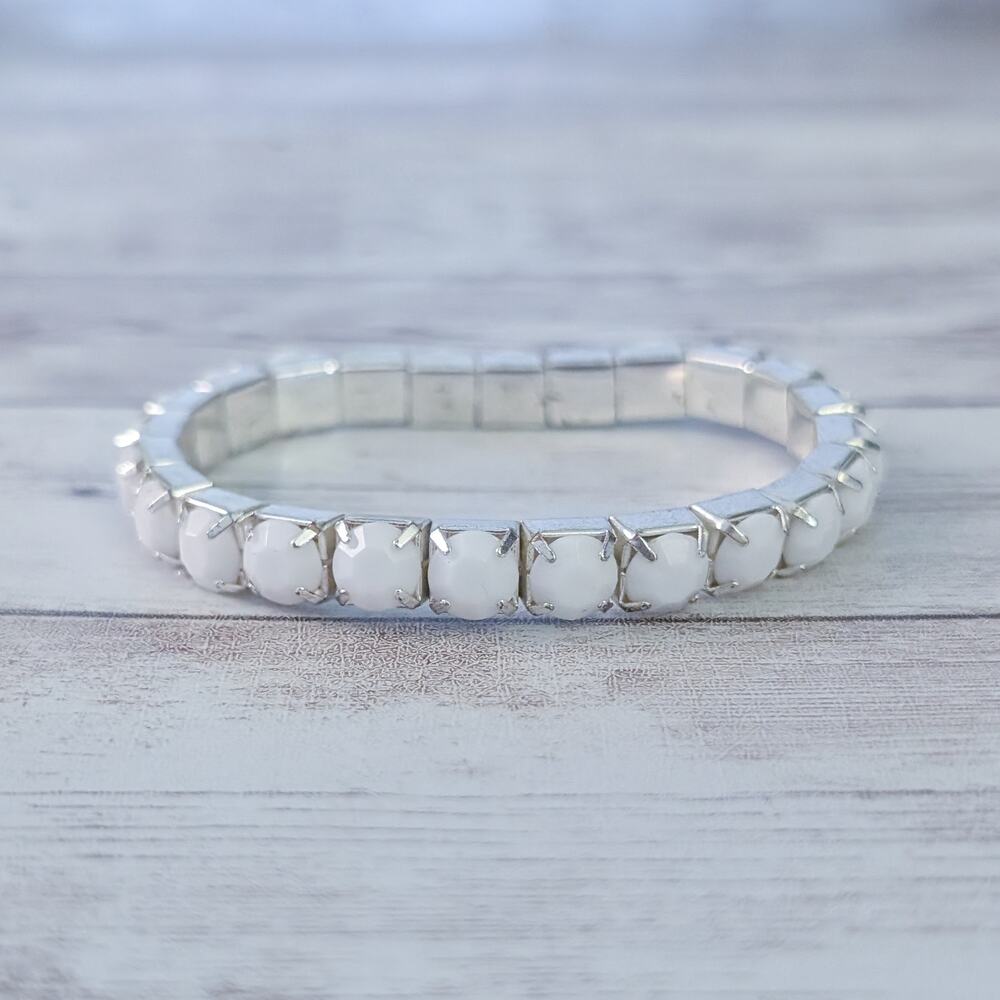 Stretch Bracelet - White - Condition Issues
